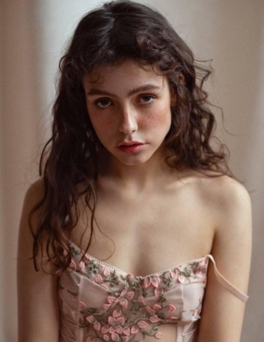 Владлена, Г. Старица